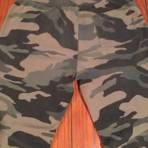 Hollister Camo Joggers, Size M